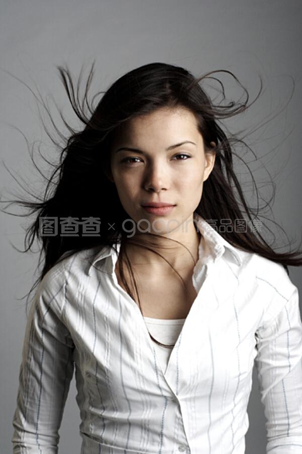 侦探帽与雨衣